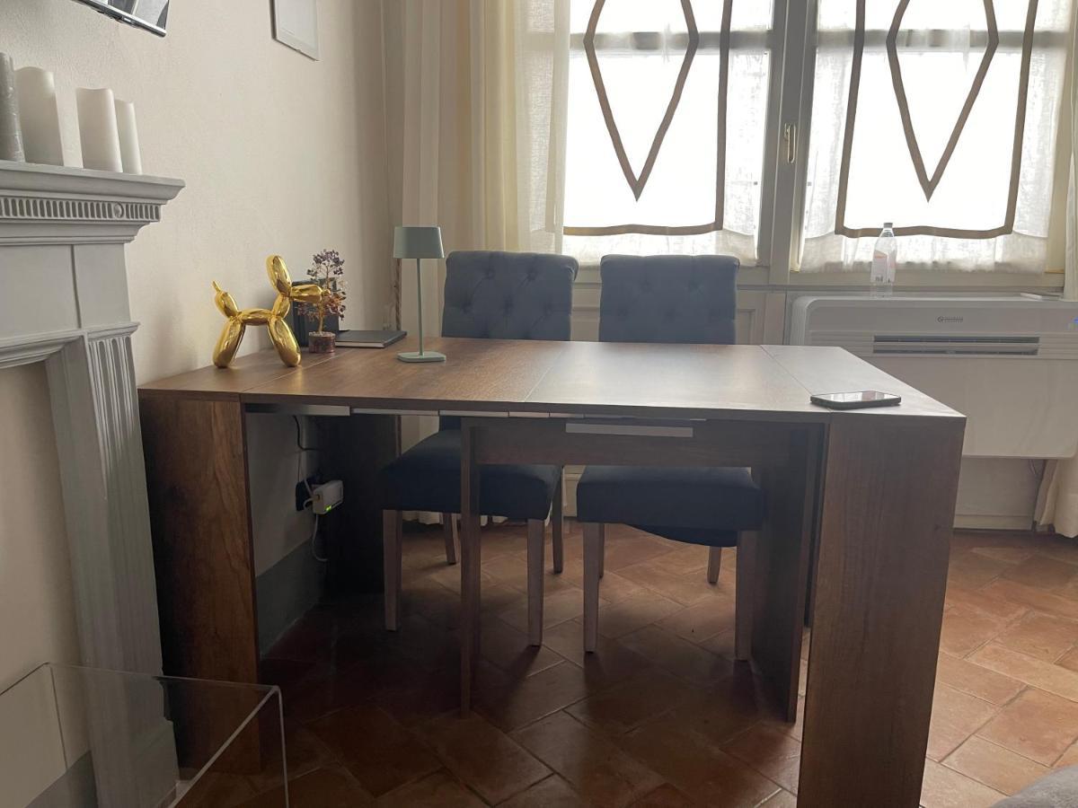 Unique And Antique Apartment Florence Ngoại thất bức ảnh