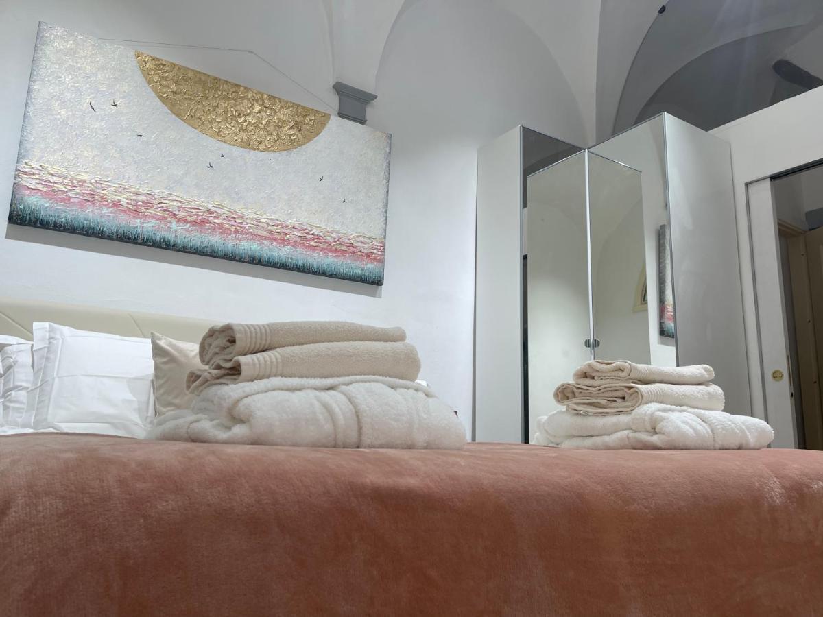Unique And Antique Apartment Florence Ngoại thất bức ảnh
